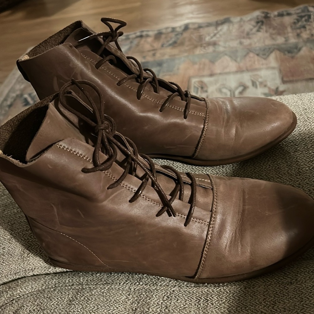 Handmade Brown Real Leather Boots with Ties Size 10 Barely Used